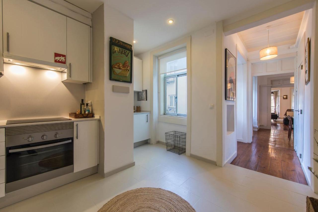 Lovelystay - Chiado 2 Bedroom Charm! Lisboa Exterior foto